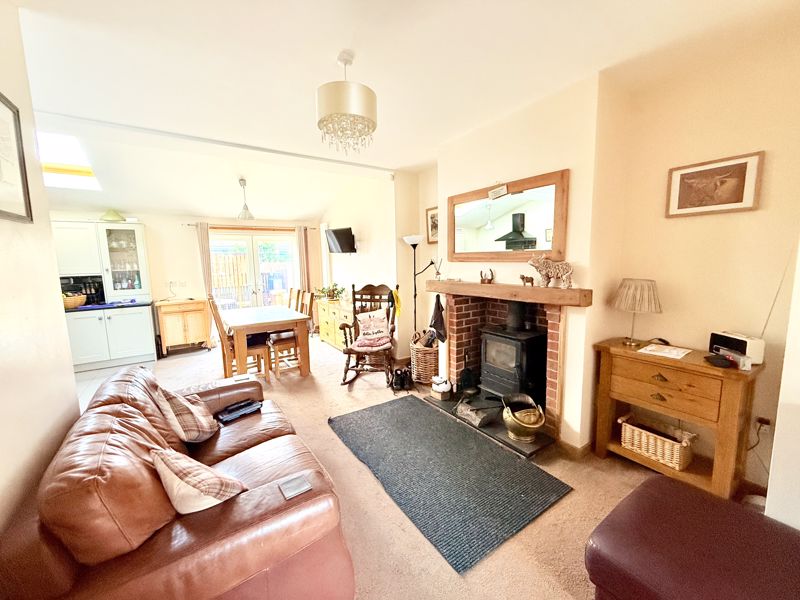 Lounge/Dining Room- click for photo gallery